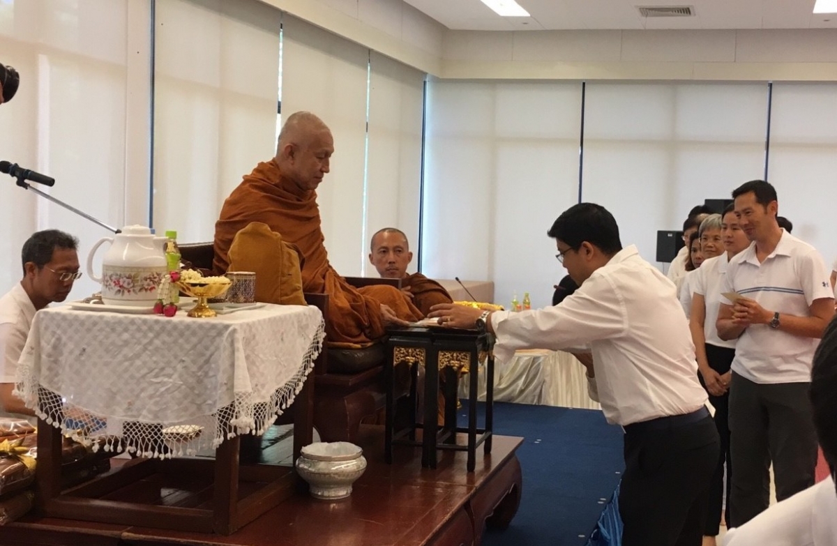 พระอาจารย์สุธรรม